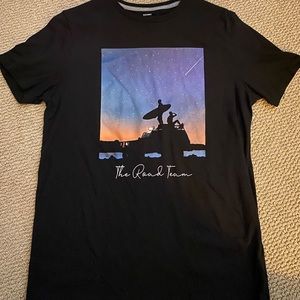 Old Navy Graphic T-Shirt